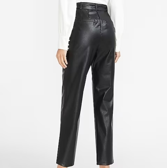 Express new with tags Super High Waisted Faux  Leather Belted Ankle Pants sz 8 - Picture 2 of 10